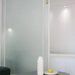 דירה Elegant Living In The Heart Of טיראנה